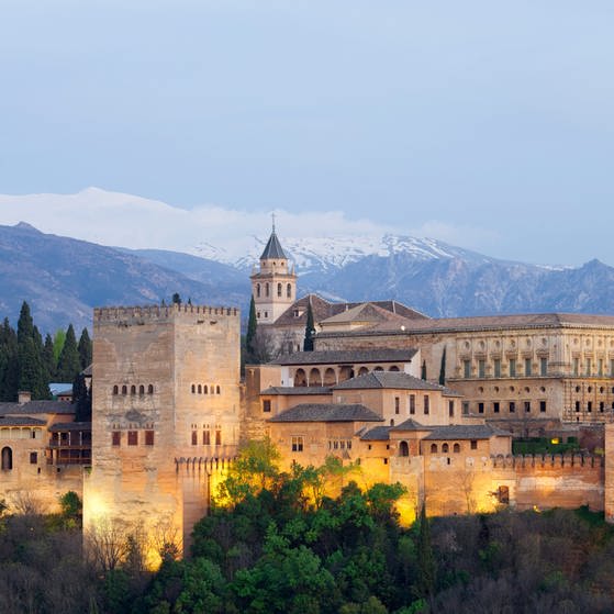 Burgfestung in Alhambra (Foto: Colourbox)