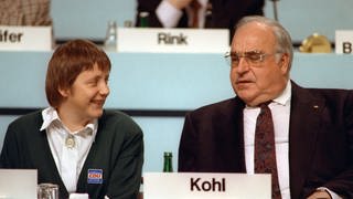 Angela Merkel und damaliger Bundeskanzler Helmut Kohl